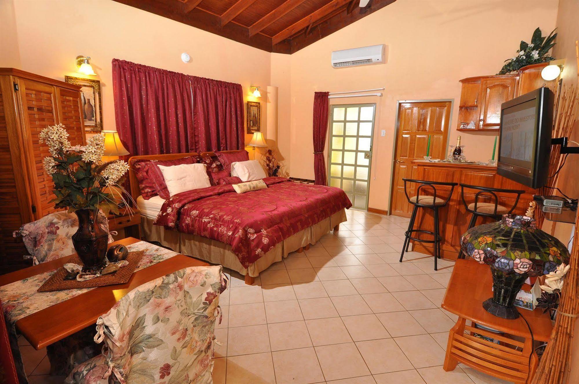 Native Abode Bed & Breakfast Bon Accord Village Dış mekan fotoğraf
